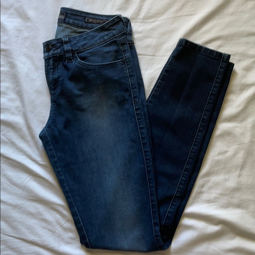 Guess Jeans